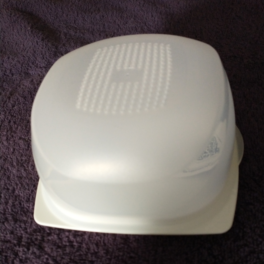 Tupperware New CheesSmart Mini